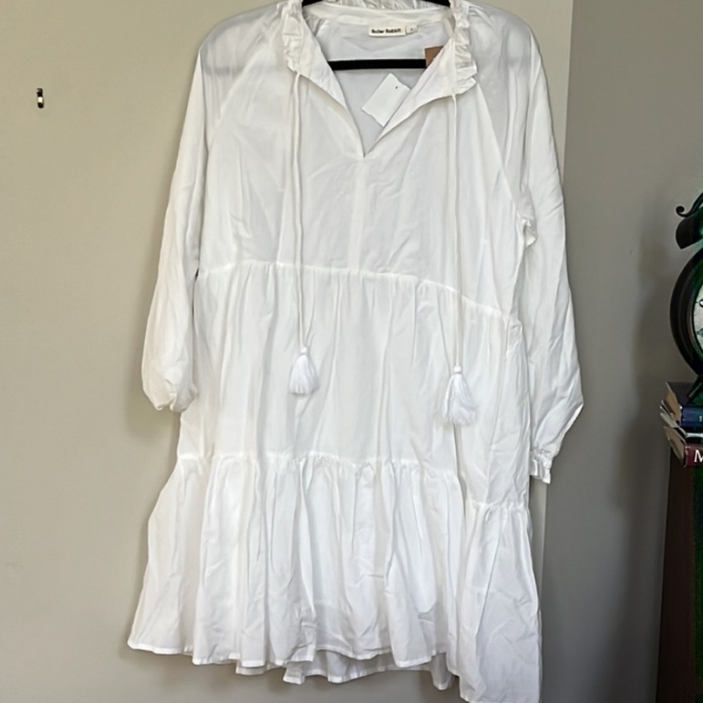 Roller RabbitJanni Tie V-Neck Long Sleeve Ruffle Cuff Waistless Tiered Dress - Picture 4 of 16